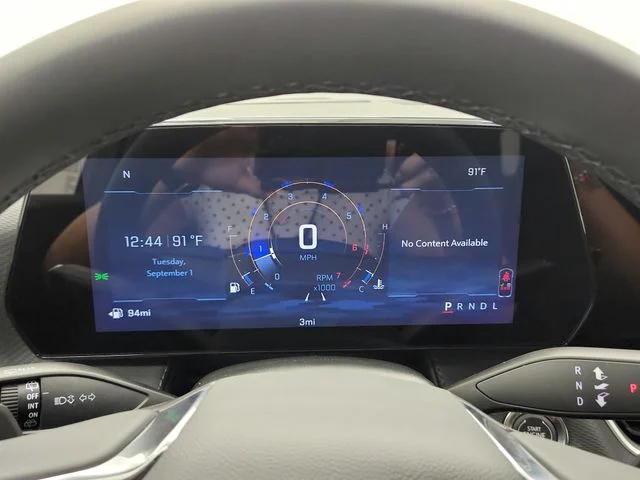 New 2027 White Chevrolet LT image 32