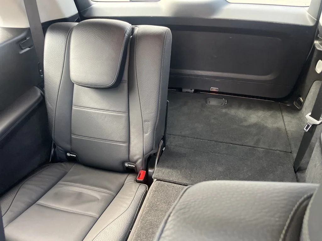 Used 2022 White Mercedes-Benz GLS 450 image 19