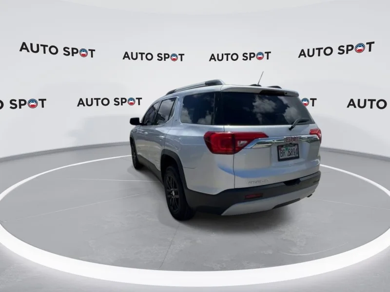 Used 2019 Silver GMC SLT image 9