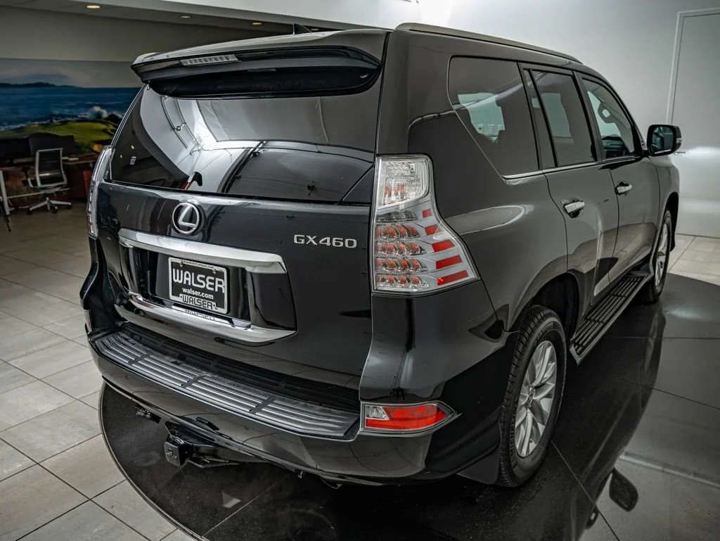 Certified Used 2023 Caviar Lexus 460 image 16