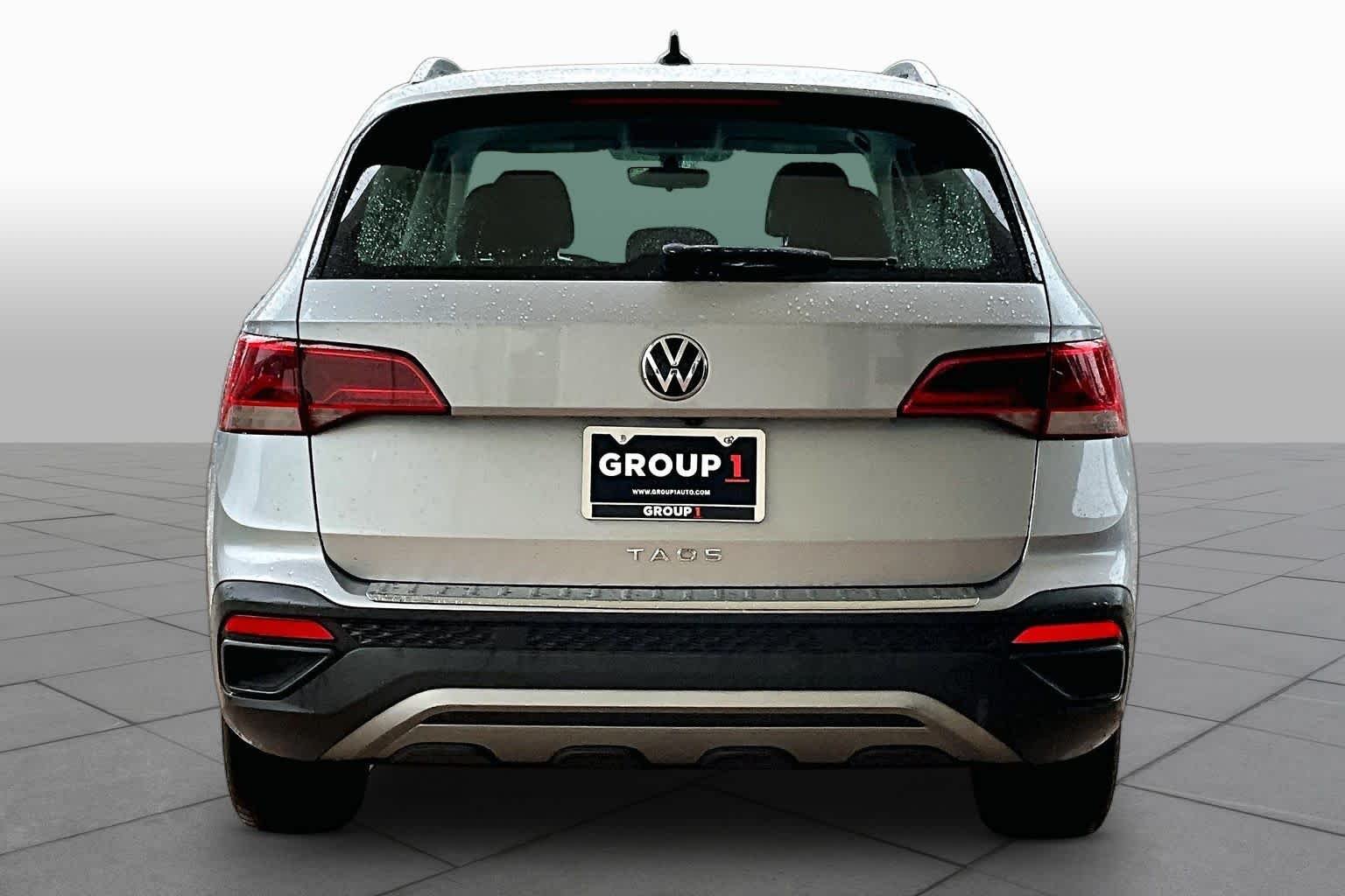 Used 2023 Pyrite Silver Metallic Volkswagen S image 5
