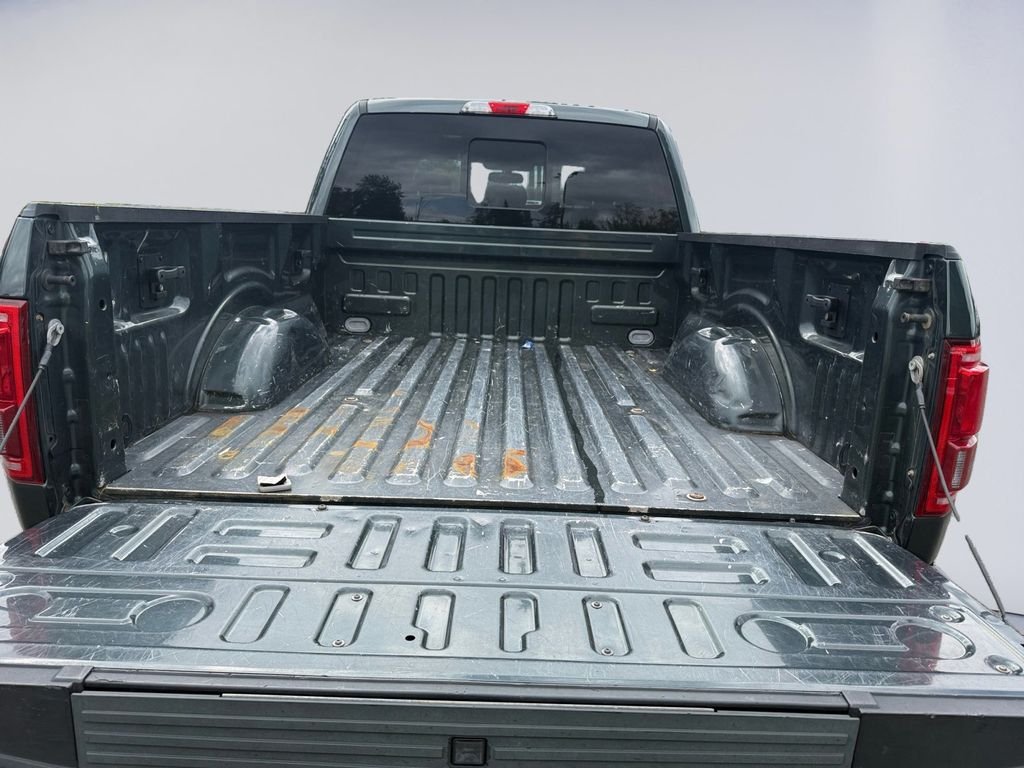 Used 2015 Gray Ford Lariat image 20