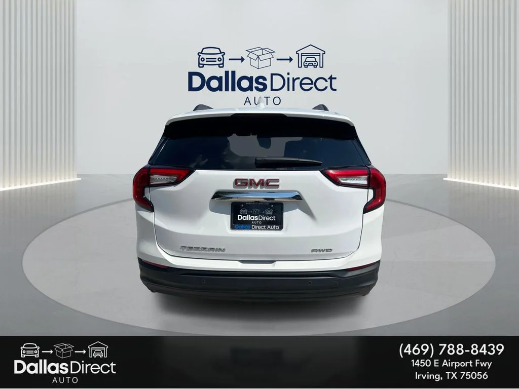 Used 2023 Summit White GMC SLE image 7