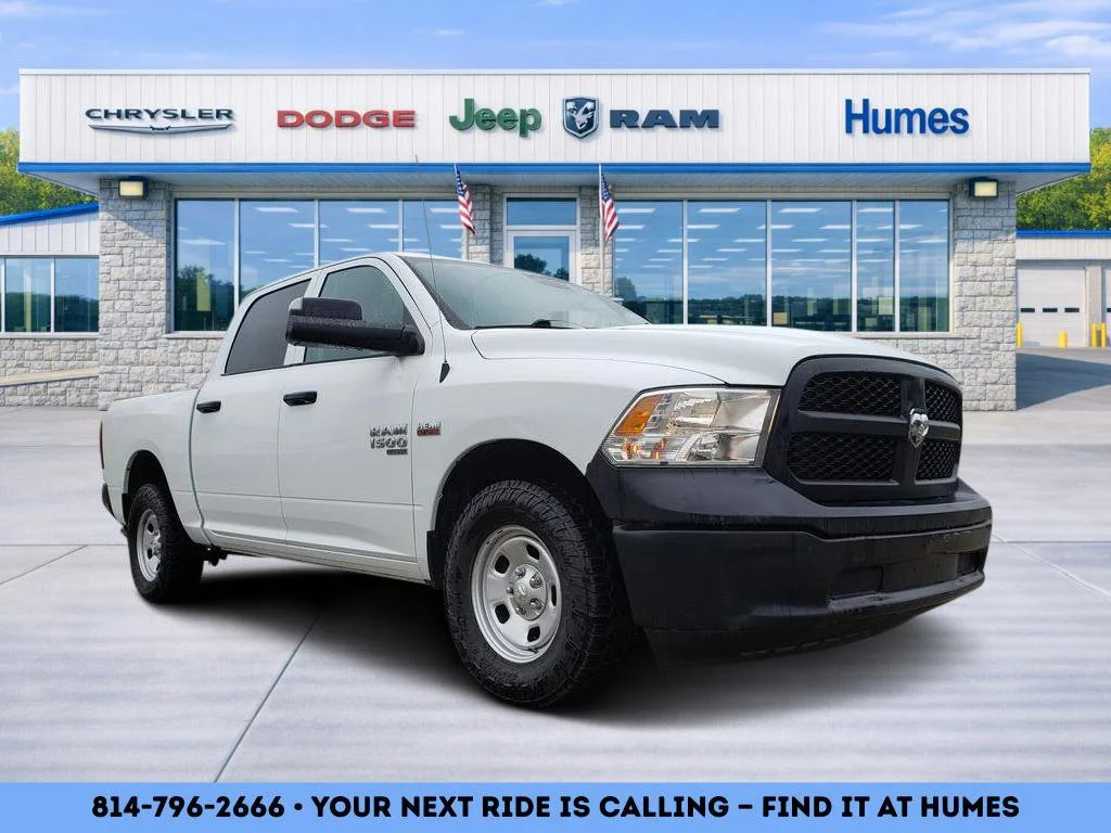 2022 RAM 1500 Classic Tradesman 4x4 Crew Cab 5'7's photo