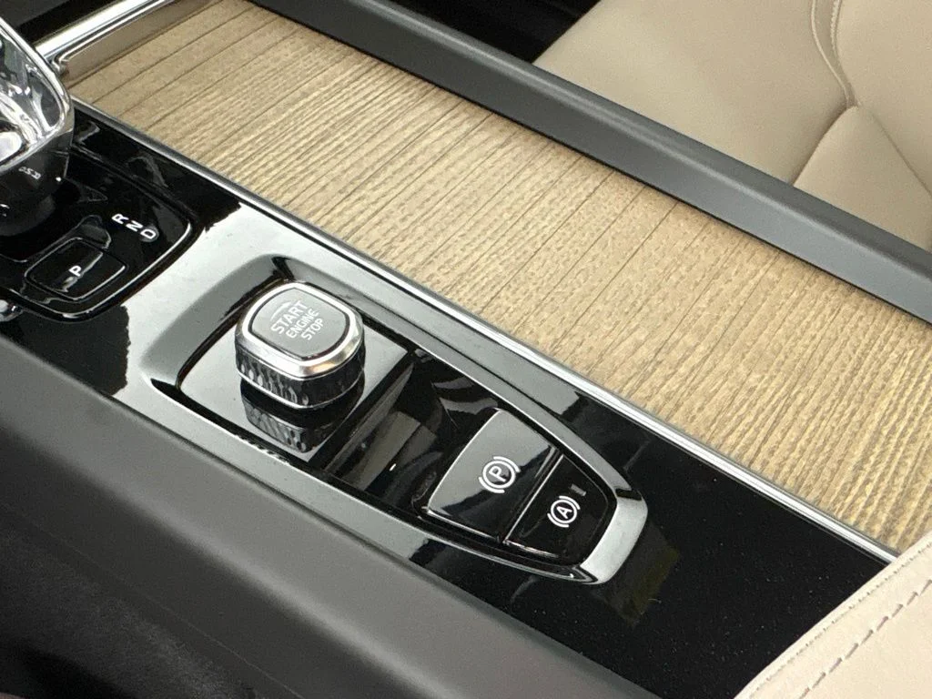 New 2026 Denim Blue Metallic Volvo Plus image 27