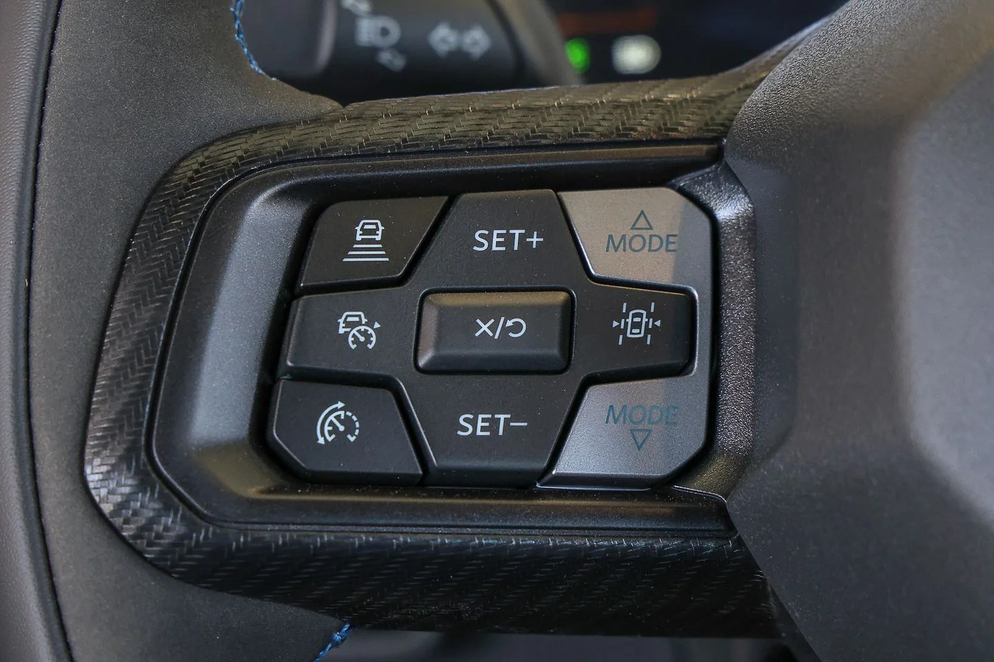 New 2026 Carbonized Gray Metallic Ford Dark Horse® Premium image 31