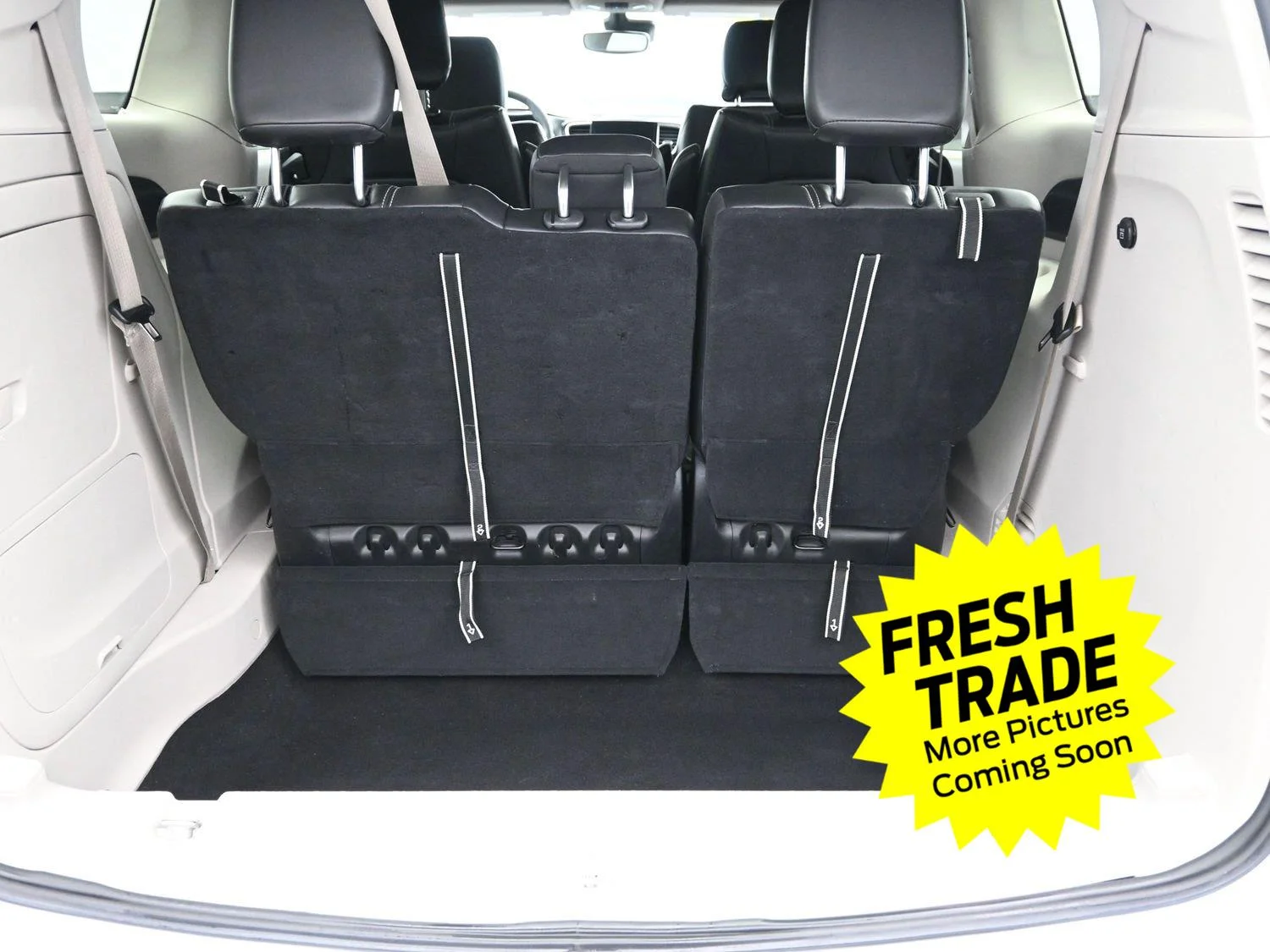 Used 2023 Bright White Clearcoat Chrysler Hybrid Touring L image 13