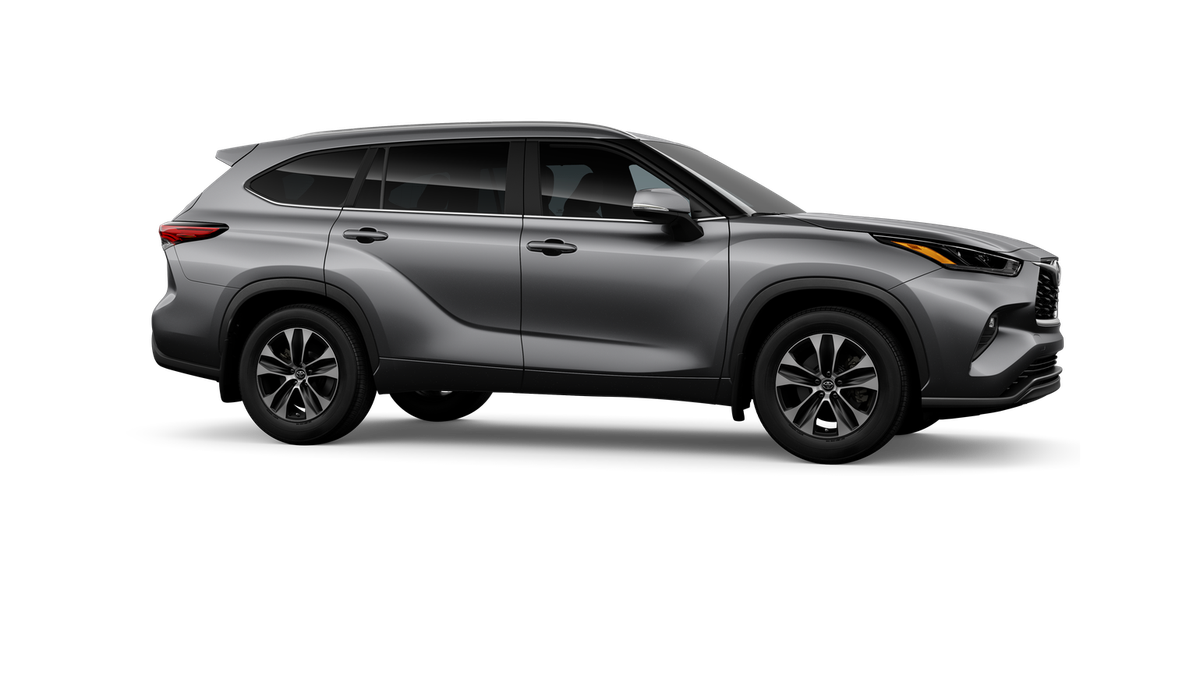 New 2026 Heavy Metal Toyota XLE image 13