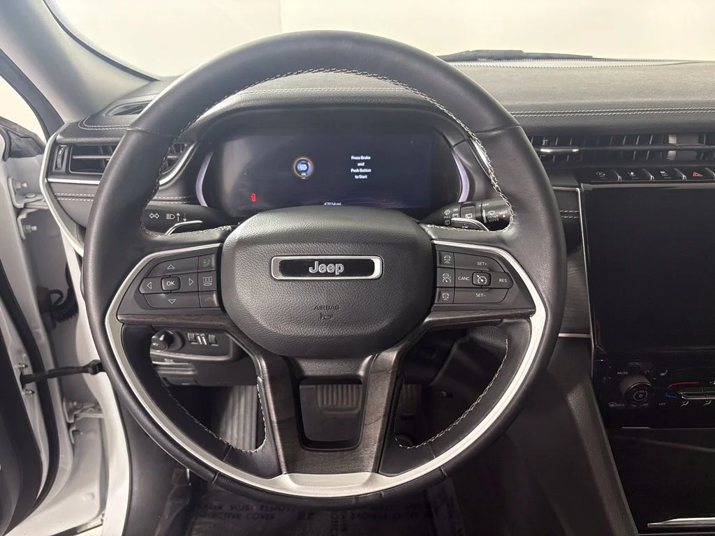 Used 2022 White Jeep Limited image 24