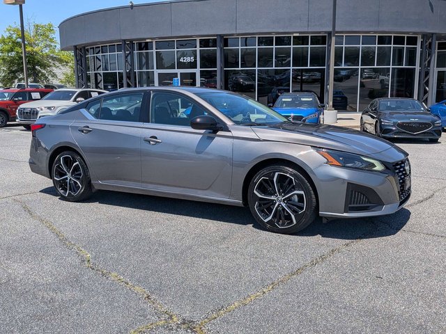2024 Nissan Altima 2.5 SR
