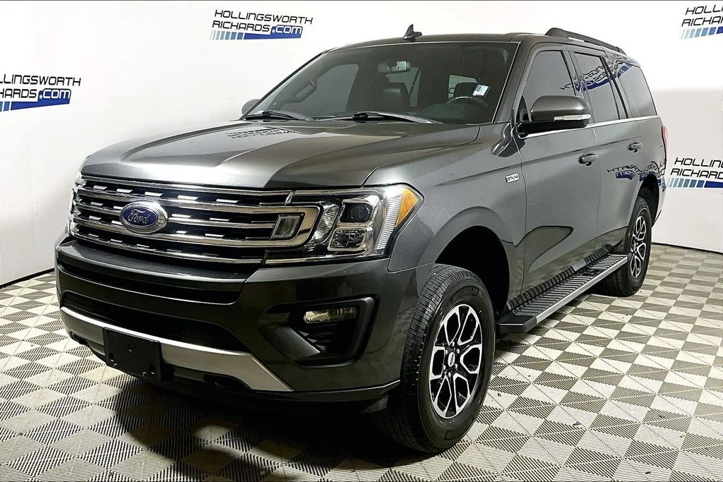 Certified Used 2018 Magnetic Ford XLT image 1