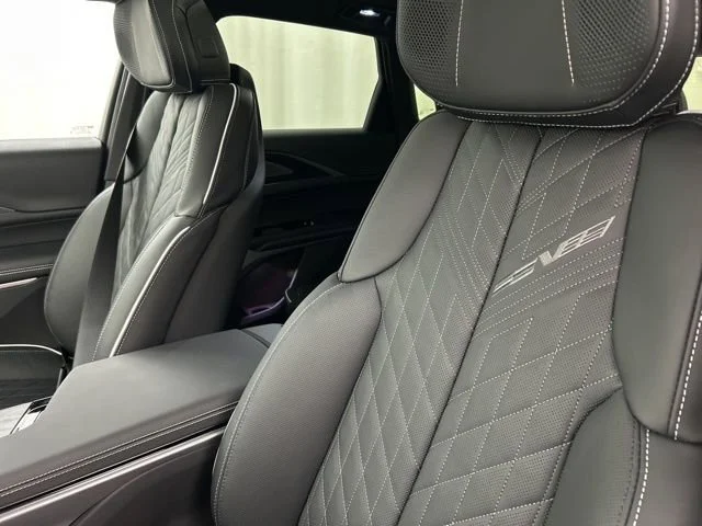 2026 Cadillac LYRIQ V Premium - Photo 17