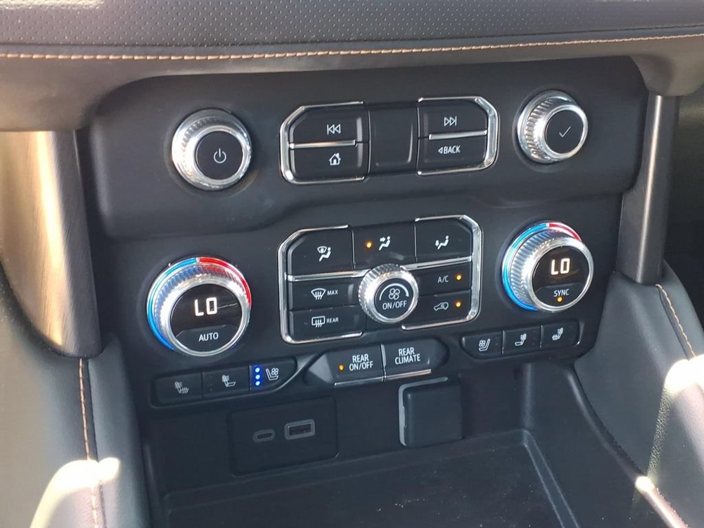 Used 2023 ONYX BLACK GMC AT4 image 20