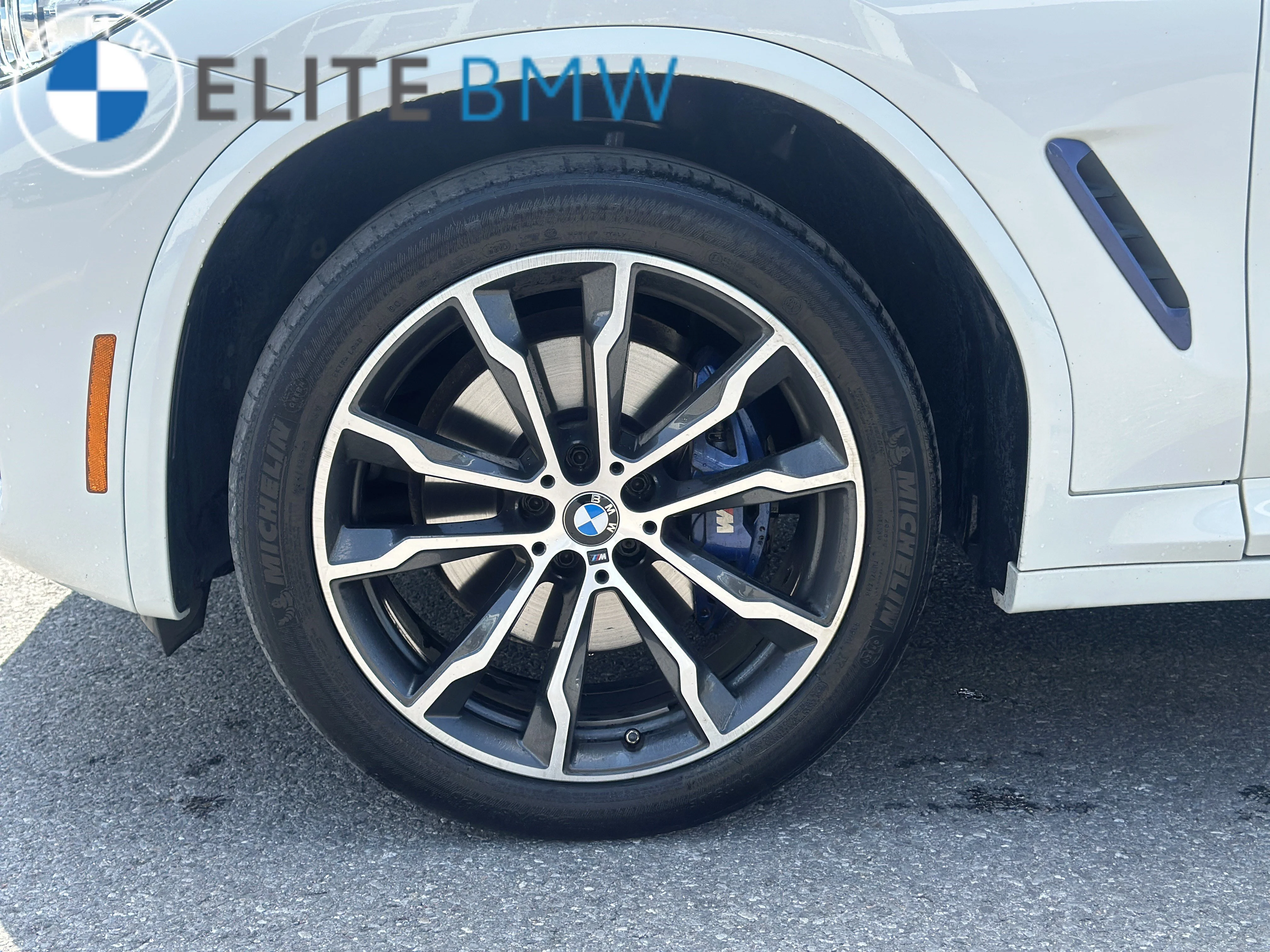 Used 2019 Alpine White Non-Metallic BMW XDRIVE30I image 14