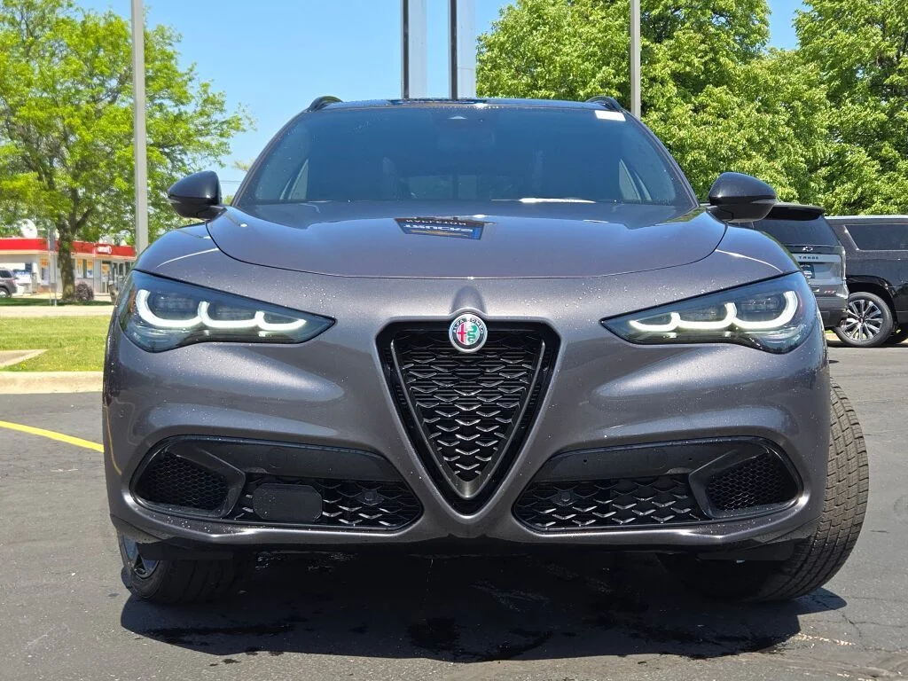 2024 Alfa Romeo Stelvio Veloce - Photo 4