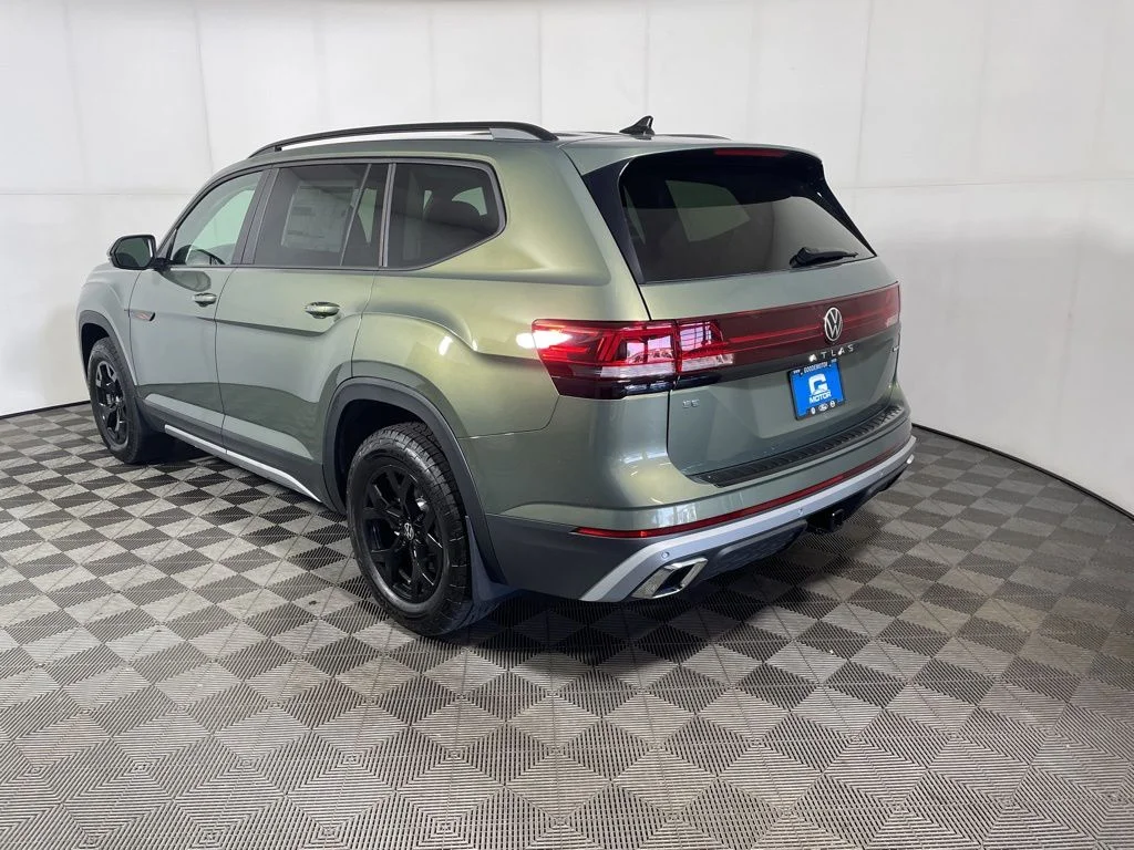 New 2026 Green Volkswagen 2.0T Peak Edition image 5