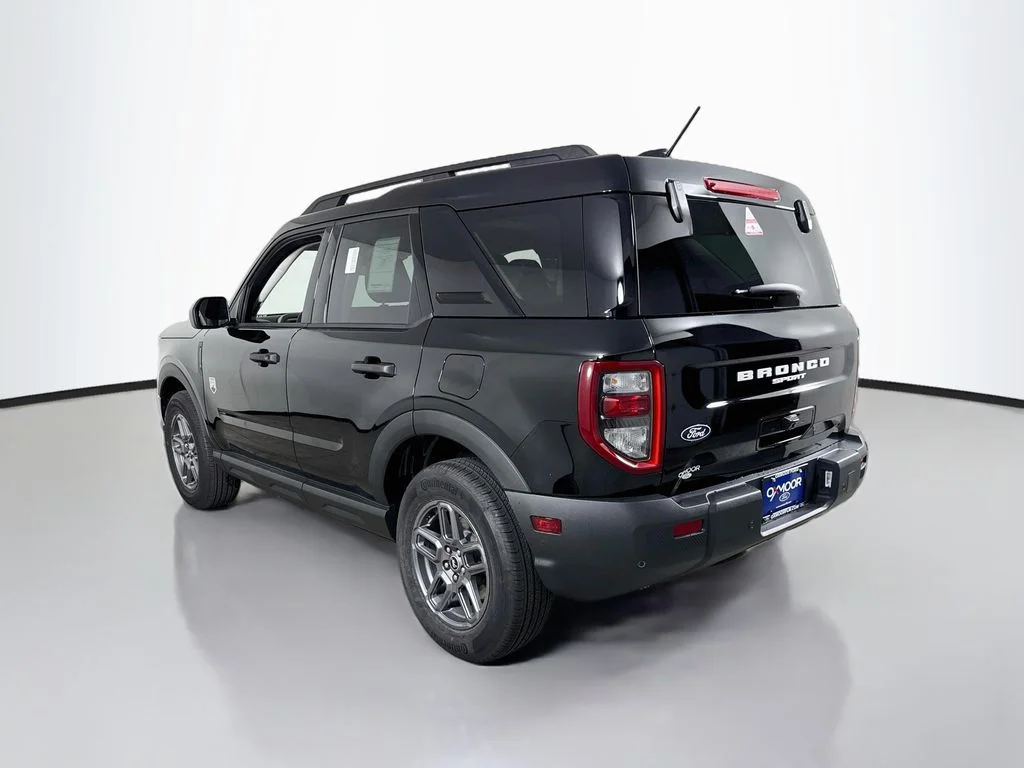 New 2026 Shadow Black Ford Big Bend image 5