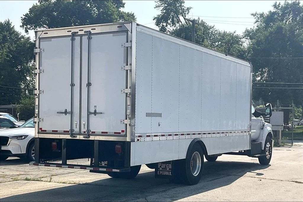 Used 2018 White Ford Base image 12