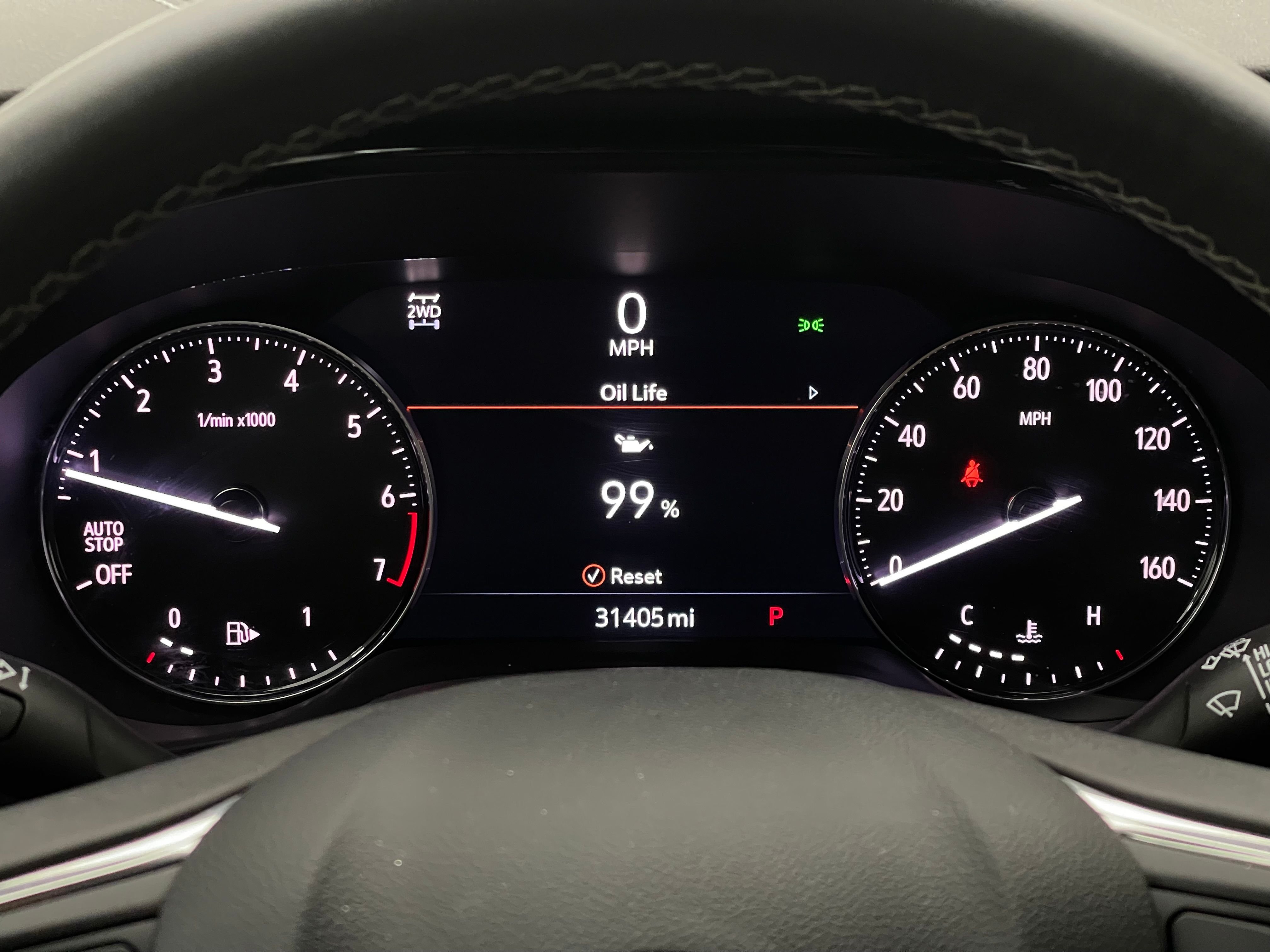 Used 2023 Summit White Buick Essence image 22