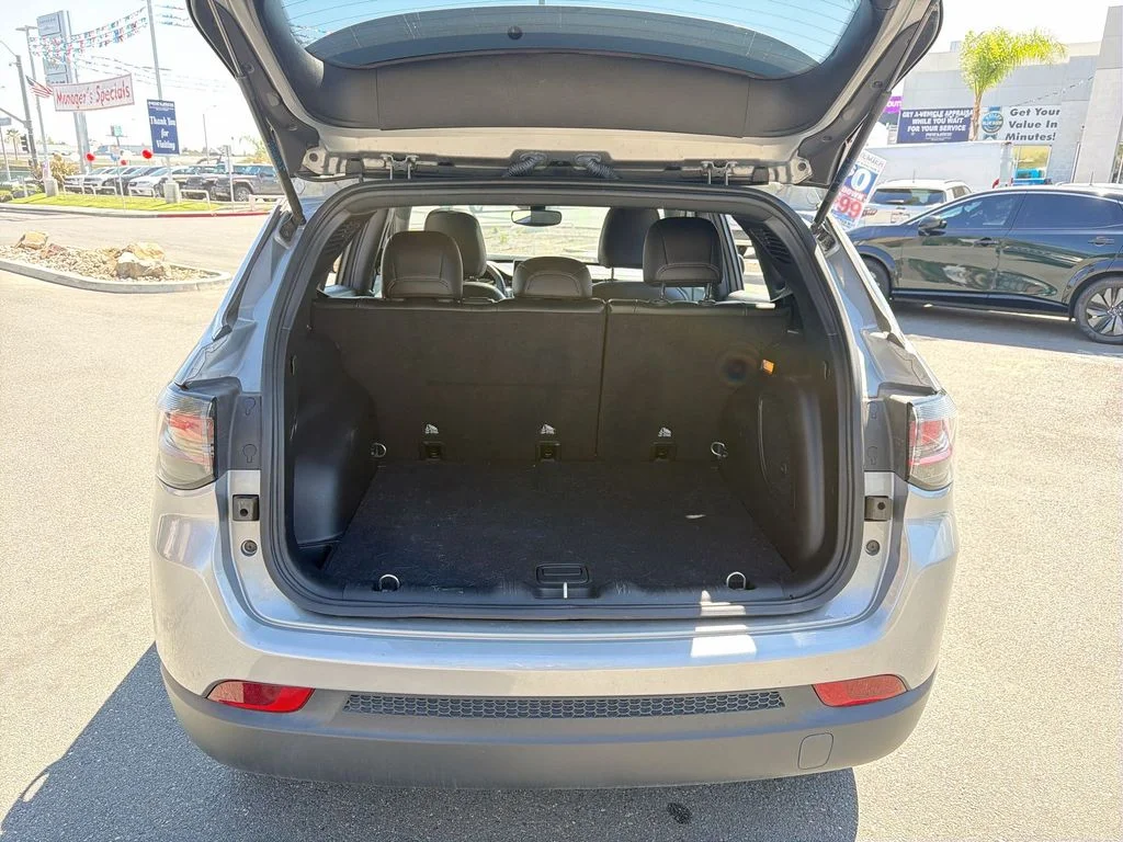 Certified Used 2023 Silver Jeep Latitude Lux image 19