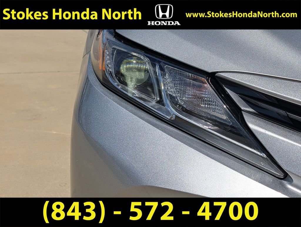 Used 2020 Silver Toyota LE image 14