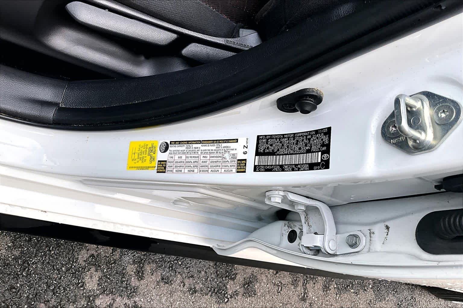 Used 2024 Ice Cap Toyota Hybrid SE image 34