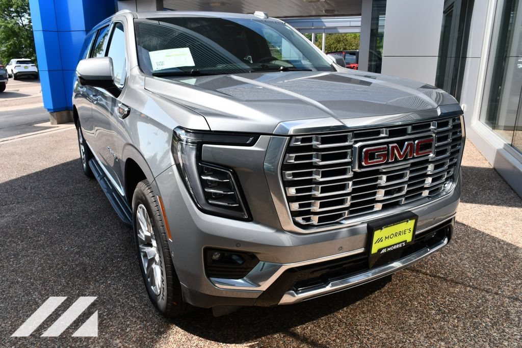Used 2025 Sterling Metallic GMC Denali image 11
