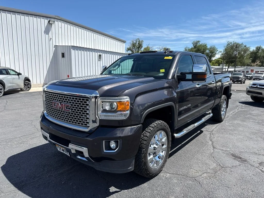 Used 2016 Iridium Metallic GMC Denali image 7