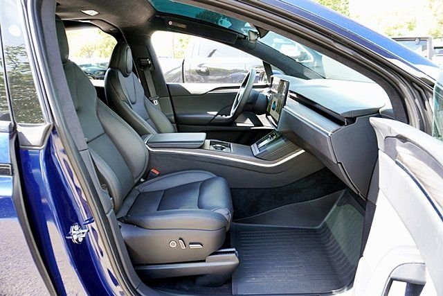 Used 2023 Blue Tesla Base image 12