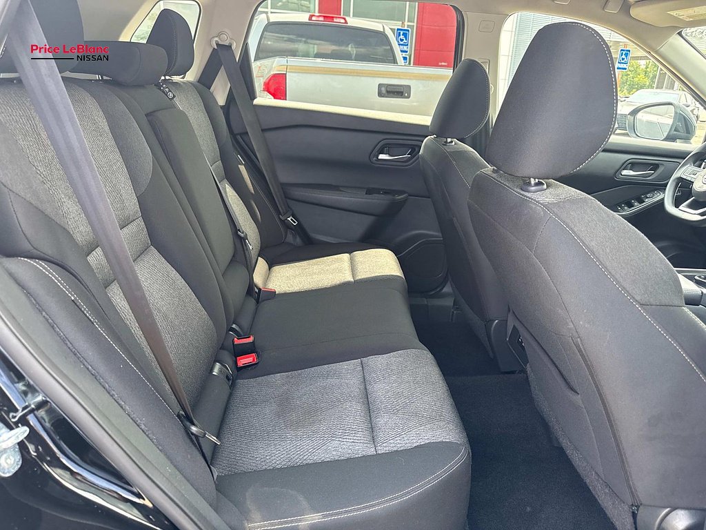 Used 2024 Super Black Nissan SV image 9