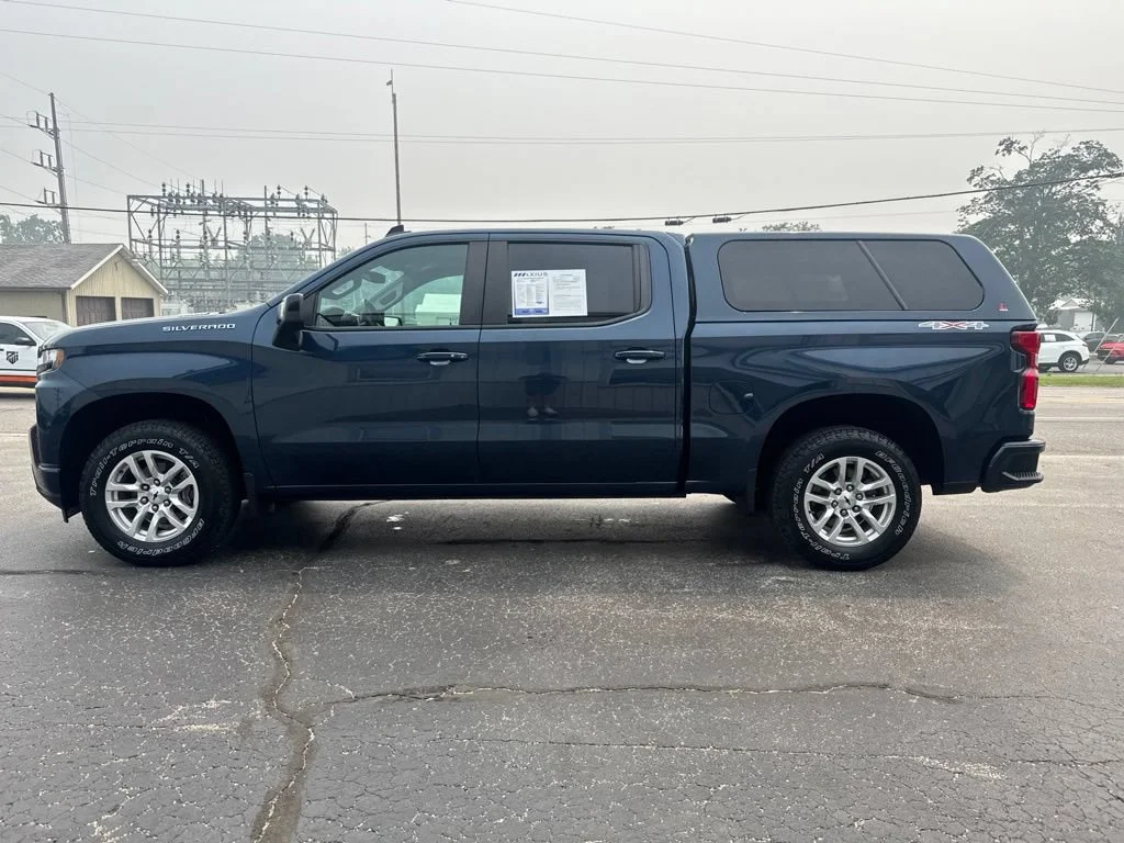 Used 2020 Northsky Blue Metallic Chevrolet RST image 4
