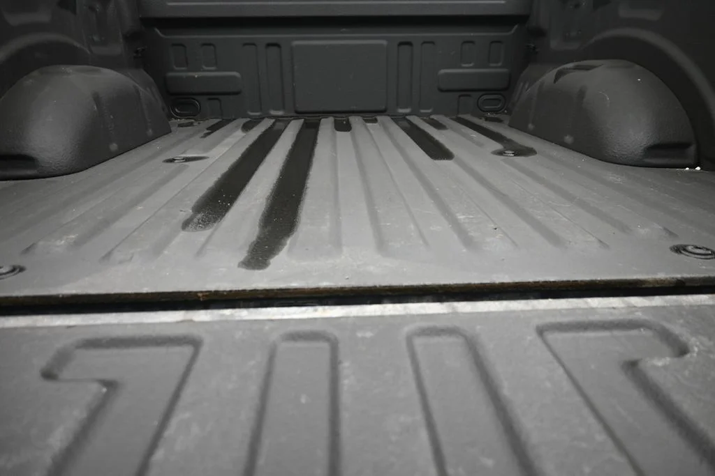 Used 2024 Gray Ford XLT image 11