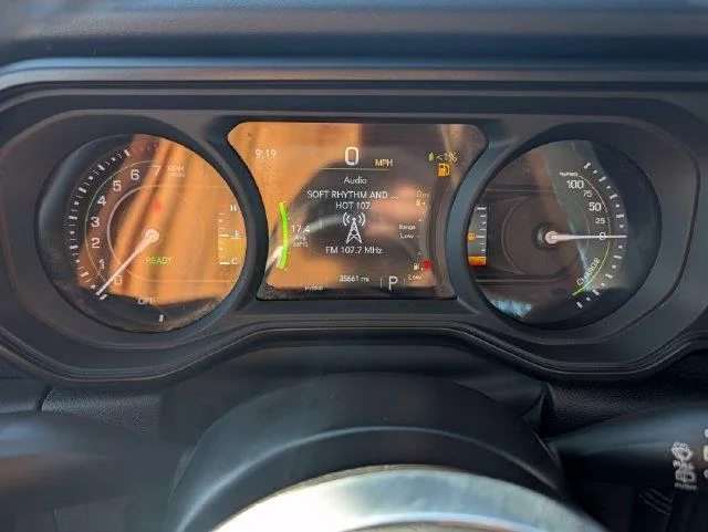 Used 2024 Black Jeep High Altitude image 15