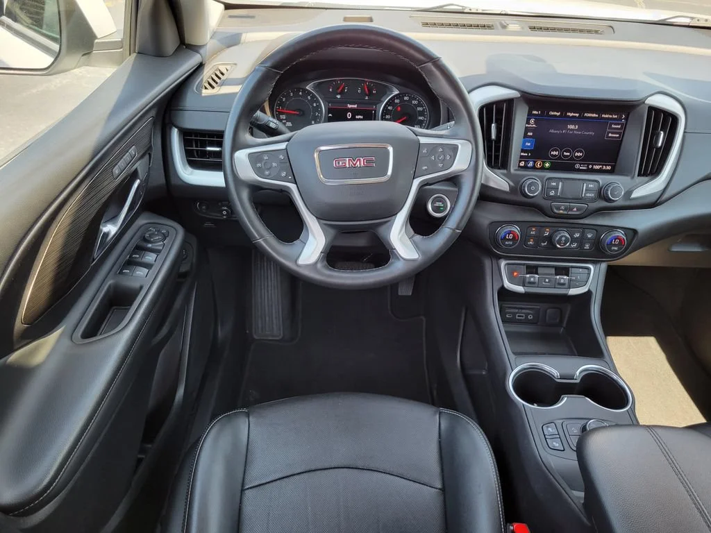 Used 2024 Summit White GMC SLT image 18