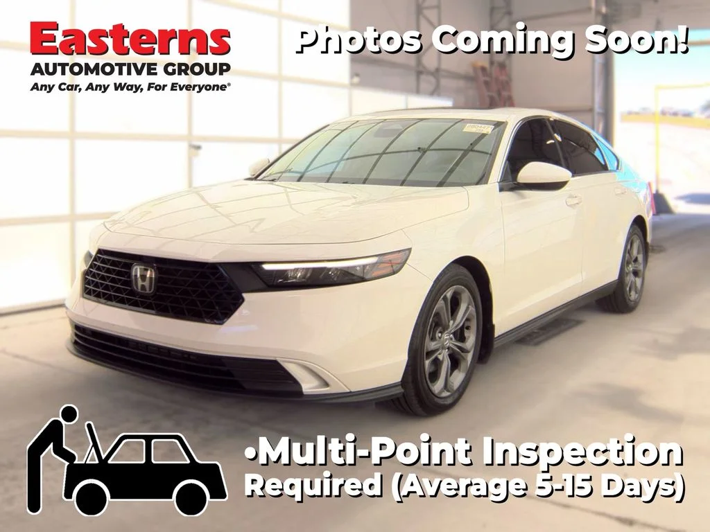 Used 2024 White Honda EX image 1