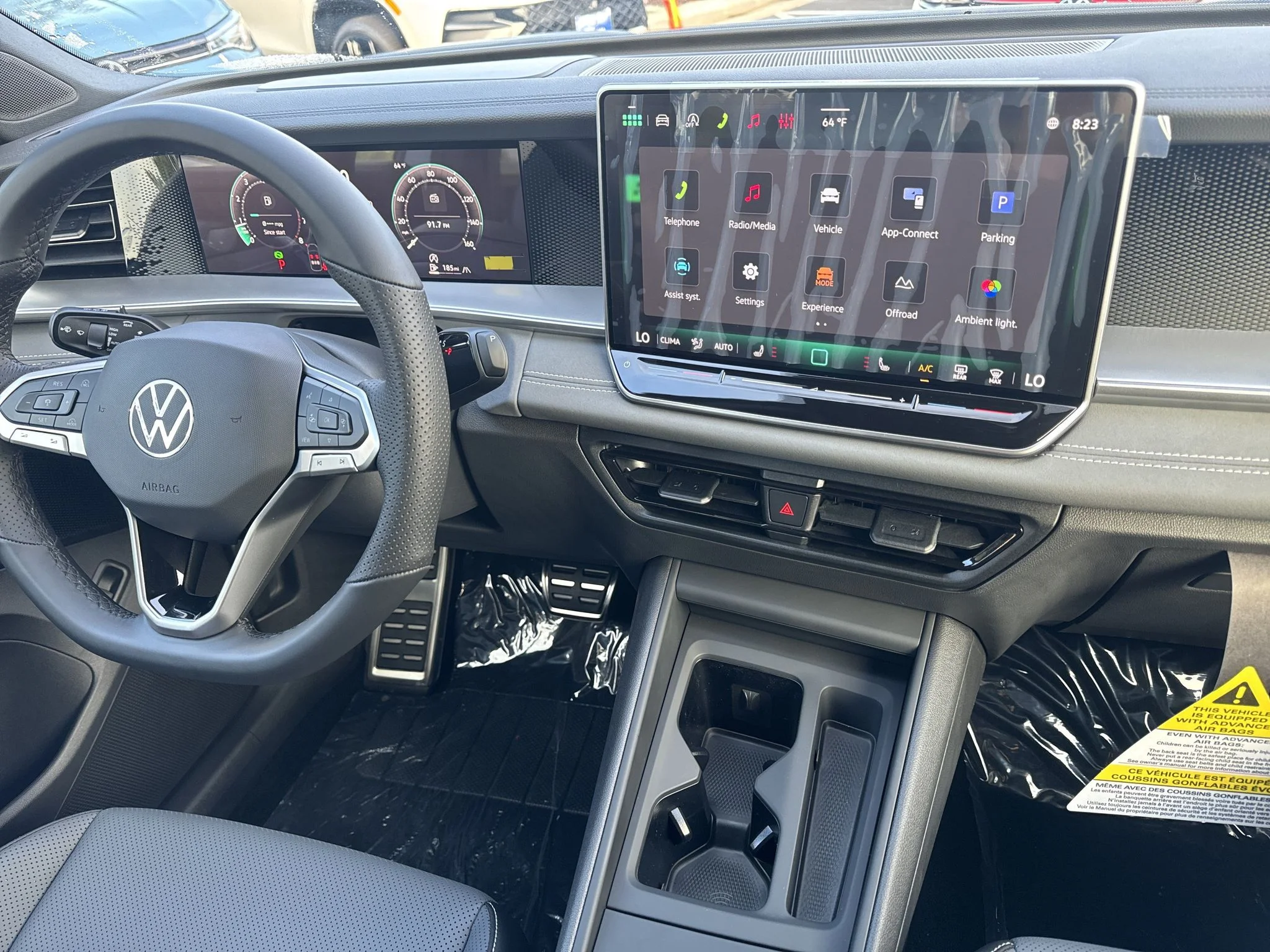 New 2026 Platinum Gray Metallic Volkswagen SE R-Line Black image 23