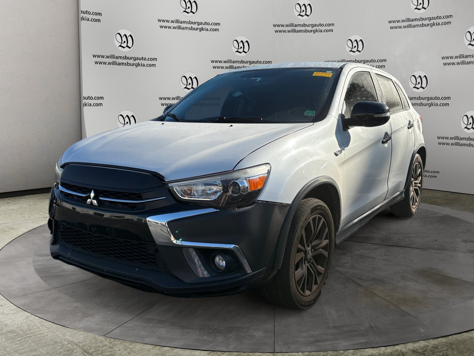 Used 2019 White Mitsubishi 2.0 LE image 1