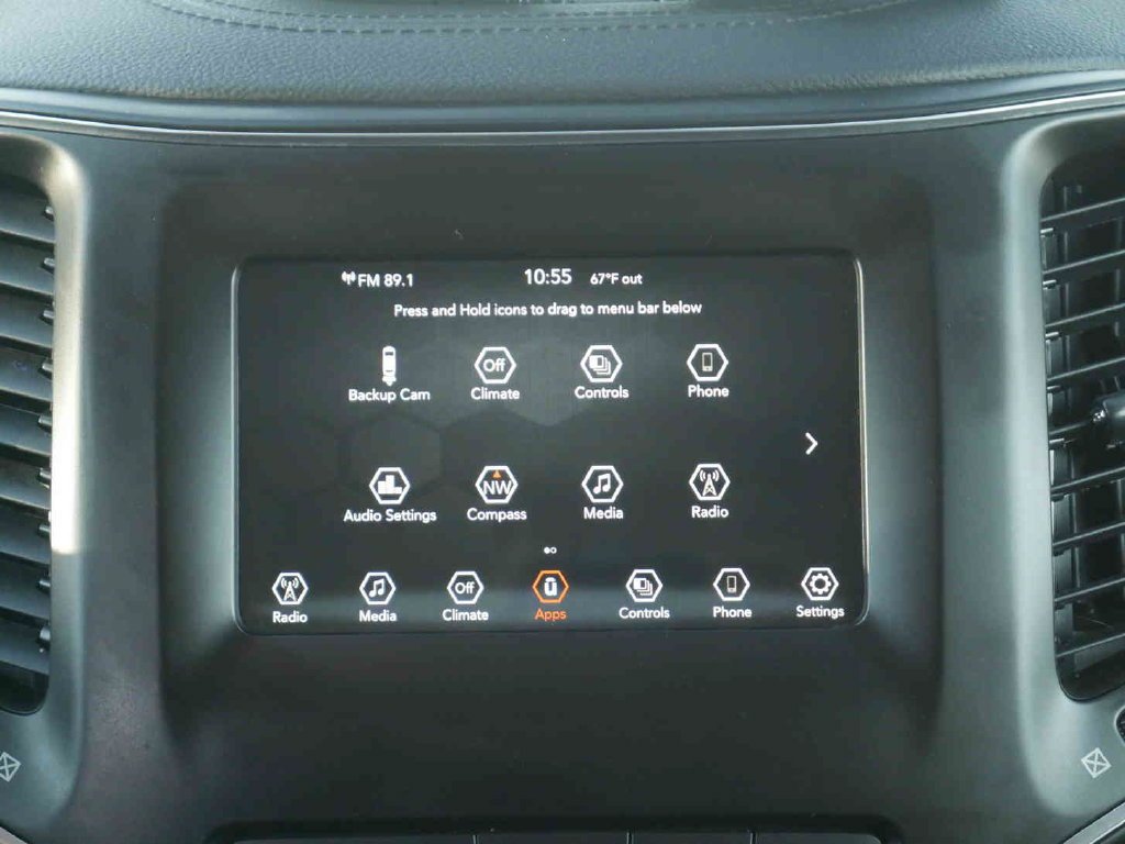 Used 2021 Silver Jeep Latitude image 6
