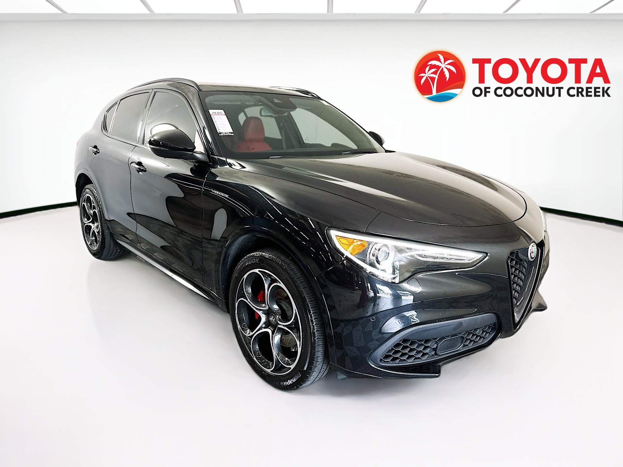 2022 Alfa Romeo Stelvio Ti Veloce AWD's photo