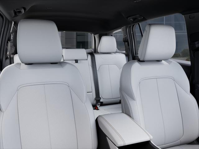 New 2026 Bright White Clear-Coat Exterior Paint Jeep Limited image 52