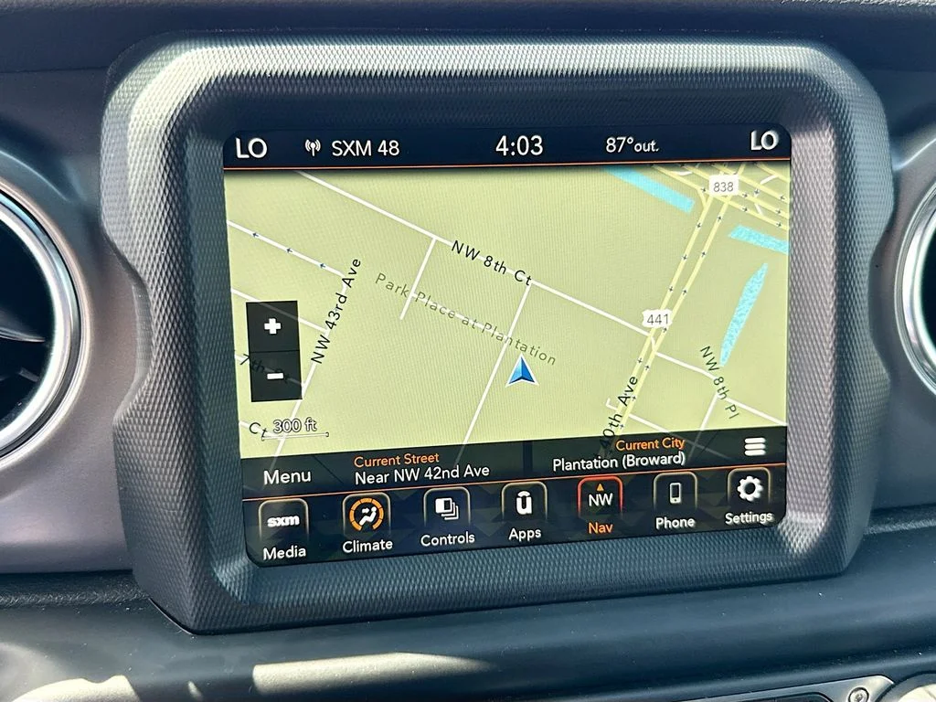 Used 2022 Gray Jeep Unlimited Rubicon 4xe image 14