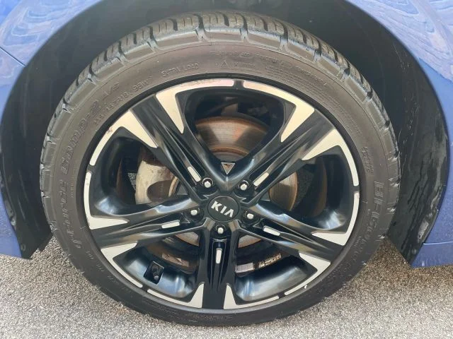 Used 2021 Blue Kia GT-Line image 6