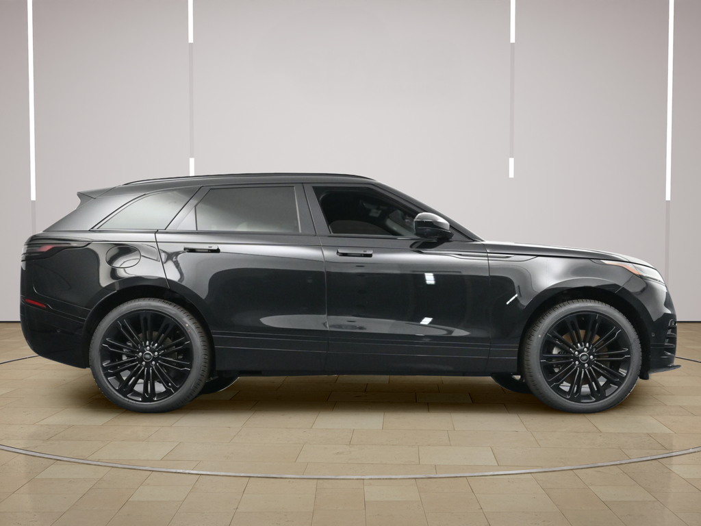 Certified Used 2026 Black Land Rover Dynamic SE image 28