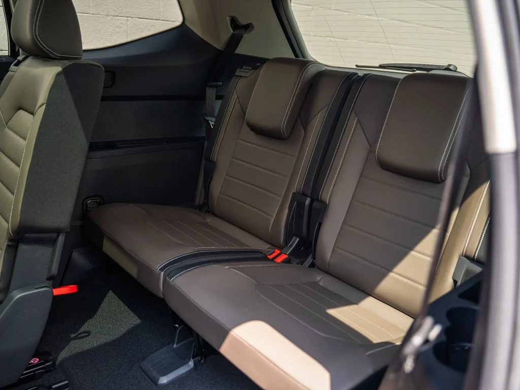 New 2026 Black Volkswagen 2.0T SEL image 10