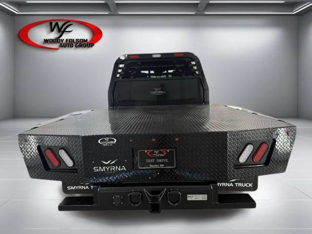 New 2026 Oxford White Ford F-350® XL image 23