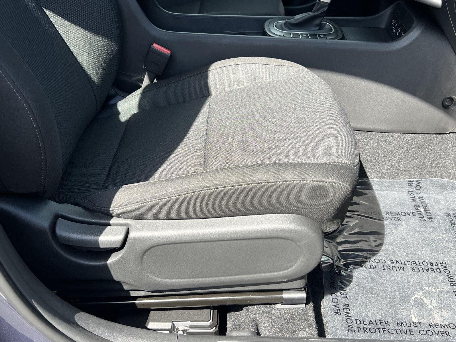 2026 Hyundai Kona SE - Photo 18