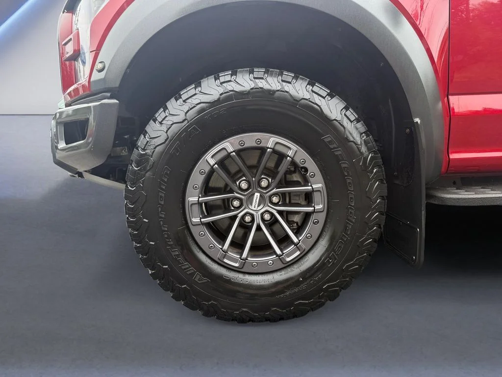 Used 2020 Red Ford Raptor image 10