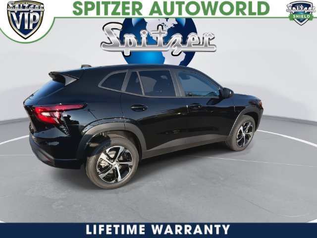 2026 Chevrolet Trax photo 15 of 41