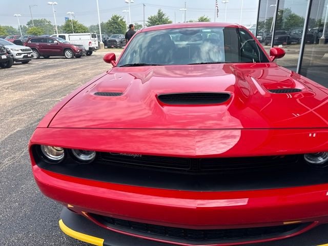 Used 2023 Red Dodge R/T Scat Pack image 2