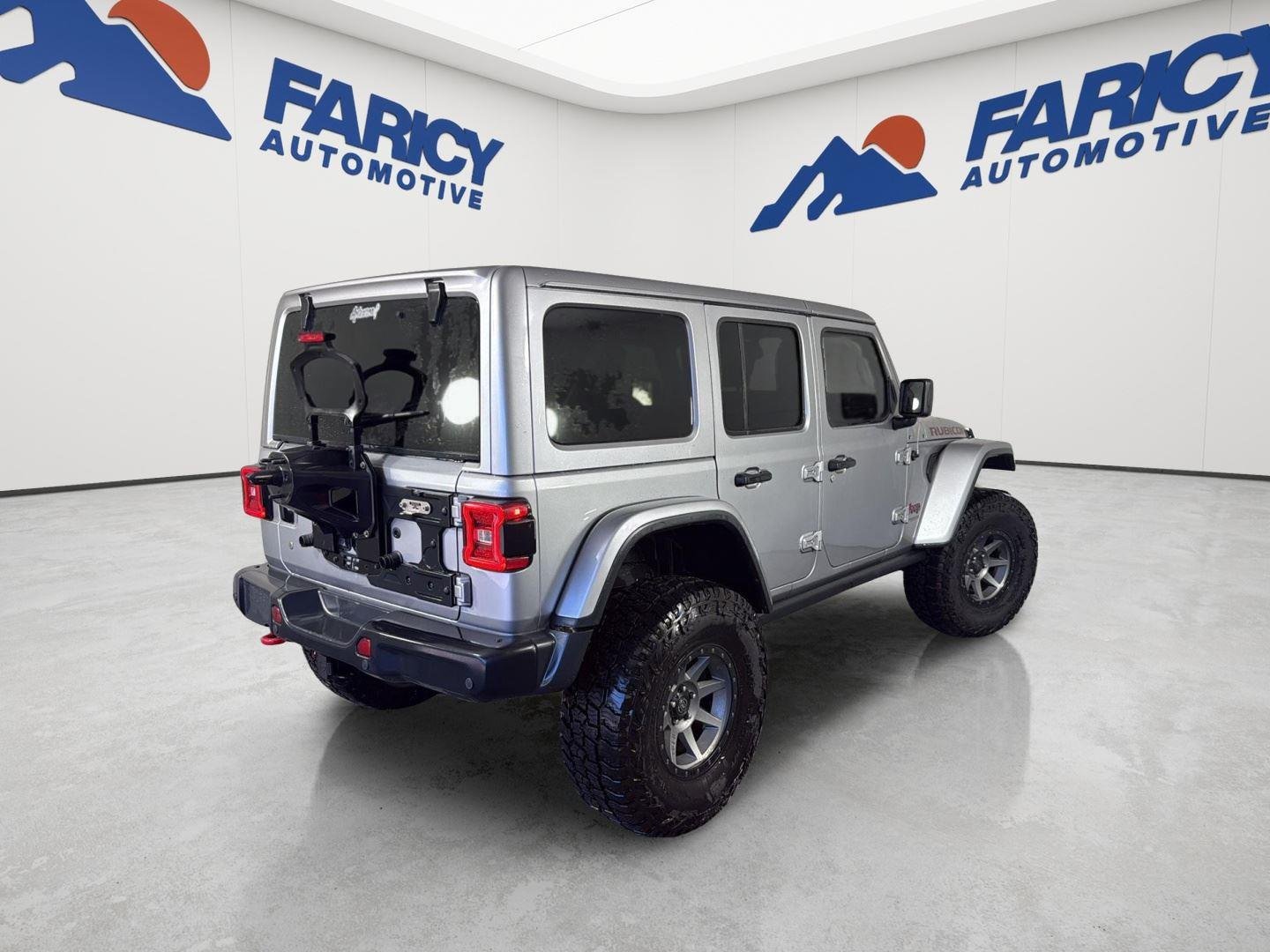 Used 2018 Billet Metallic Jeep Rubicon image 7